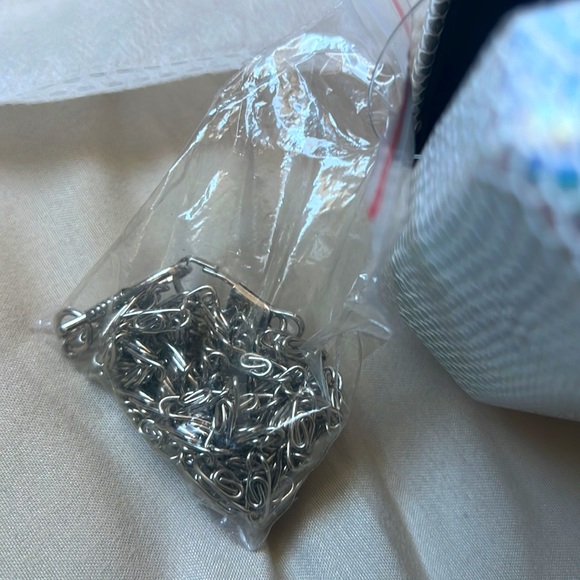 Holographic Clutch bag with silver hardware - Picture 6 of 7